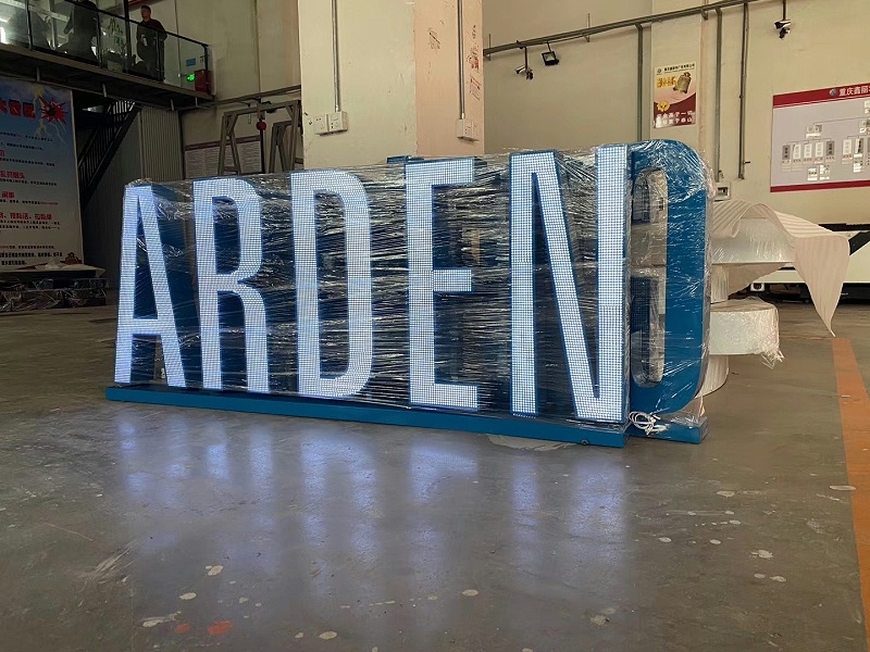 led外發(fā)光字