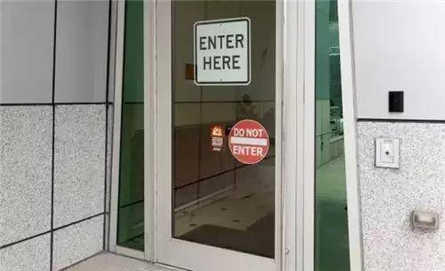 唯獨(dú)這些抓人眼球的戶外廣告才配叫創(chuàng)意！標(biāo)識(shí)主也滿意27