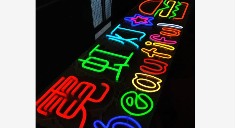 Led發(fā)光字材質分類圖片大全8