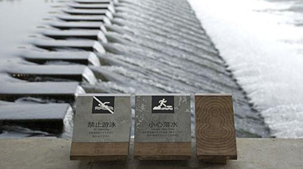 “旅游化”的標(biāo)識(shí)系統(tǒng)，讓標(biāo)志牌作為景區(qū)里的特別景致7